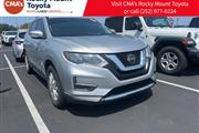 PRE-OWNED 2019 NISSAN ROGUE SV en Madison WV