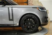 2023 Range Rover P530 SE SUV thumbnail