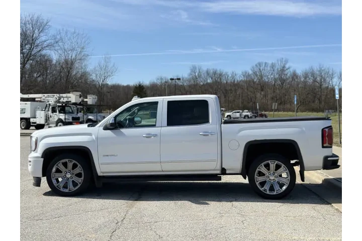 $18999 : 2016 GMC Sierra 1500 Denali image 4