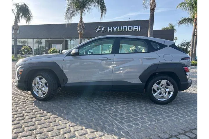 $20995 : Hyundai KONA 2024 SE 4dr Cro image 6