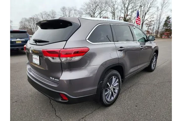 $24888 : Toyota Highlander 2017 AWD X image 7