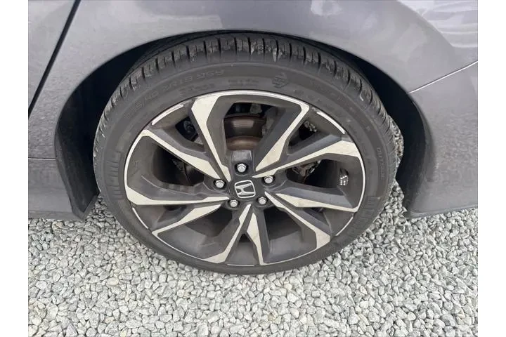 $14219 : Honda Civic 2017 Si 4dr Seda image 10