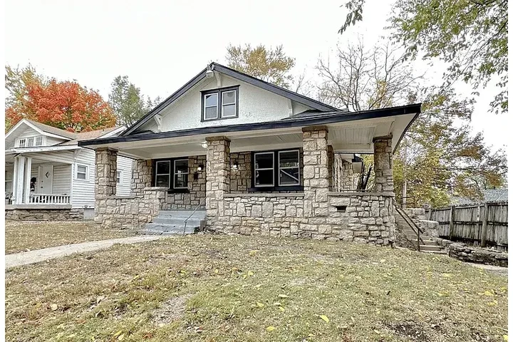 $1400 : HOME AVAILABLE NOW IN KANSAS image 7