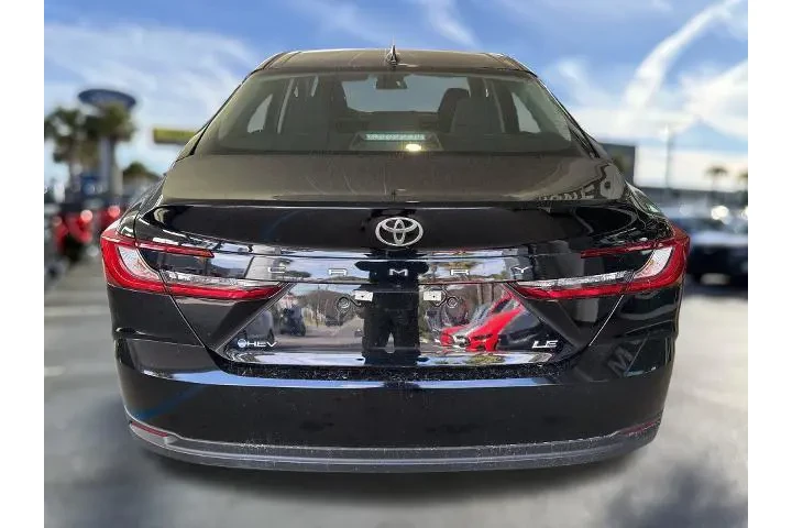 $26817 : Toyota Camry 2025 LE 4dr Sed image 5