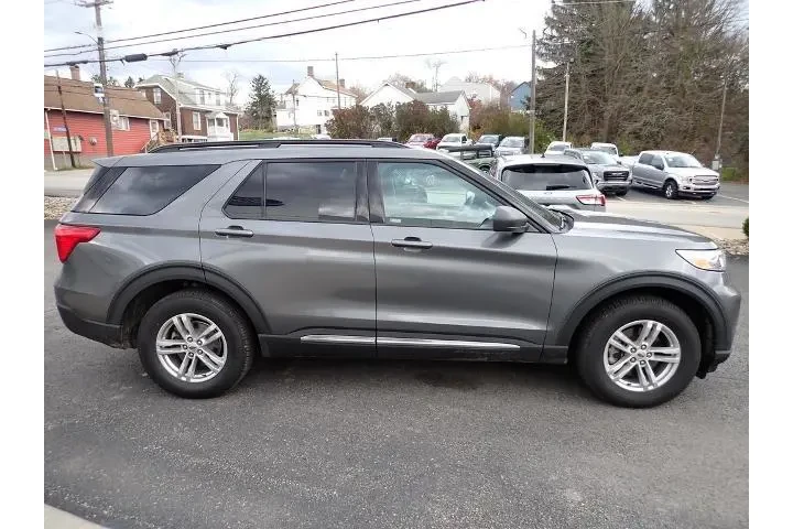 $30495 : Ford Explorer 2022 AWD XLT 4 image 7