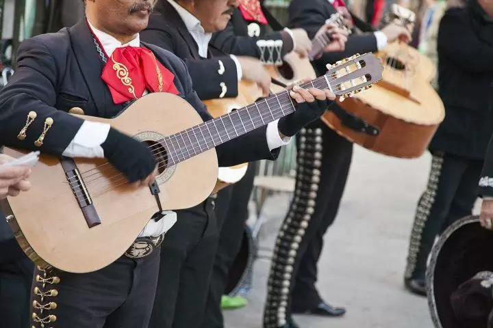 MARIACHI ALMA JALISCIENSE image 3