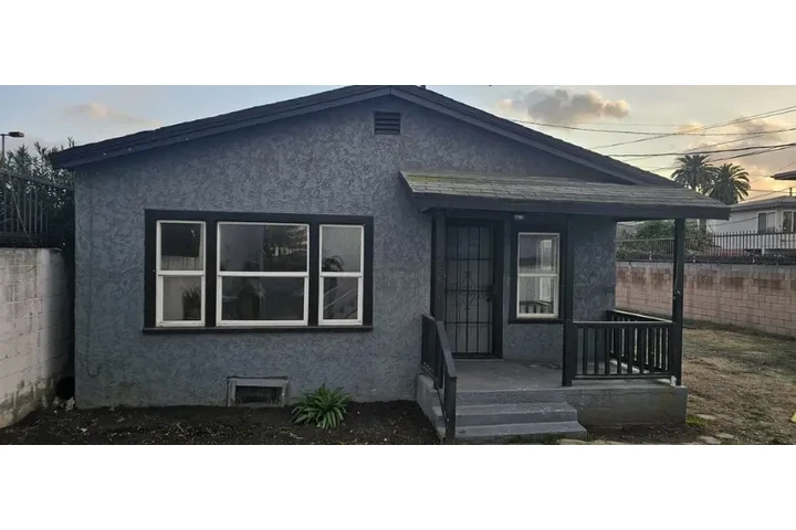 $4000 : 3 bedroom for rent image 1