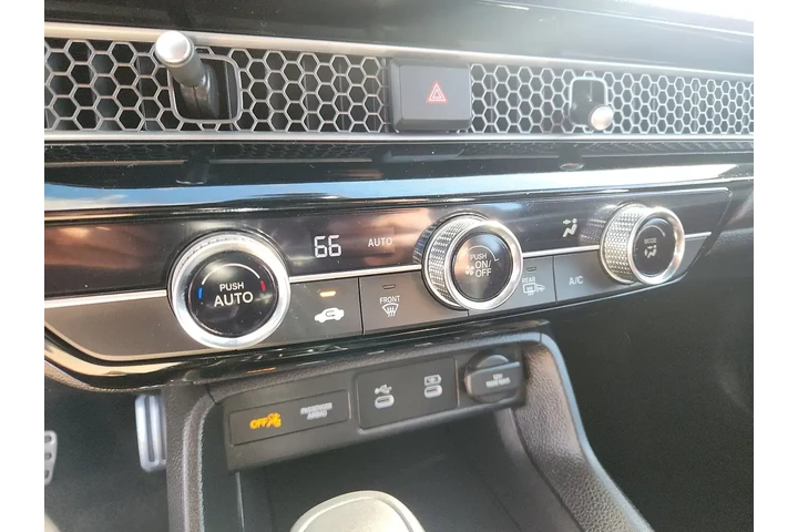 $25787 : Honda Civic 2025 Sport 4dr H image 9