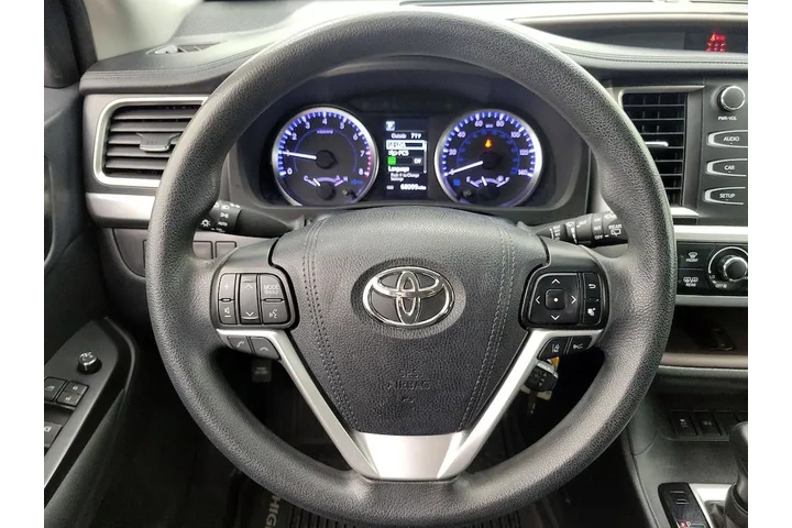 $24998 : Toyota Highlander 2019 LE 4d image 10