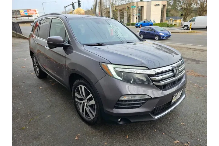 $12999 : 2016 Pilot Touring image 8