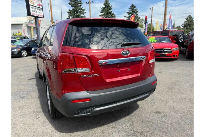 $4995 : 2011 Sorento EX image 6
