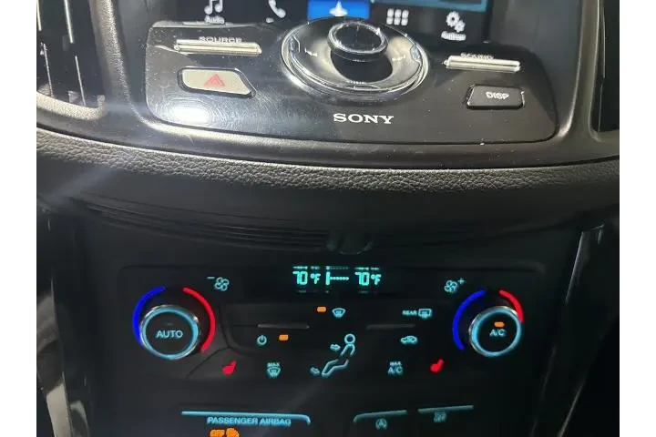 $10504 : Ford Escape 2017 Titanium 4d image 8