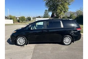 $12990 : 2014 Sienna XLE 7-Passenger thumbnail