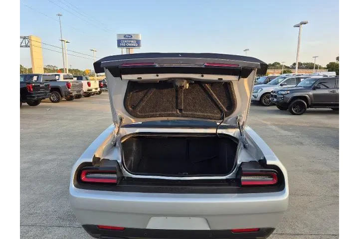 $23982 : Dodge Challenger 2022 GT 2dr image 8