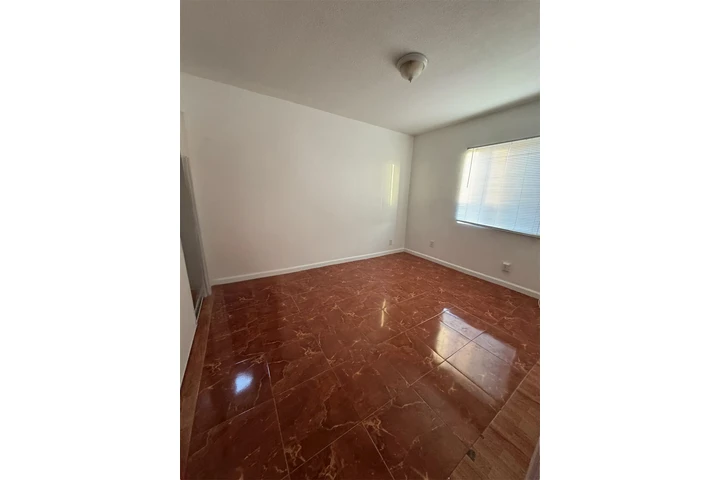 $1400 : Vivienda de 1 recámara image 1