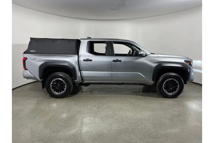 $39987 : Toyota Tacoma 2024 4x4 TRD O image 2