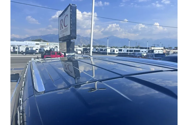 $65710 : 2023 Escalade 4WD Premium Lux image 1