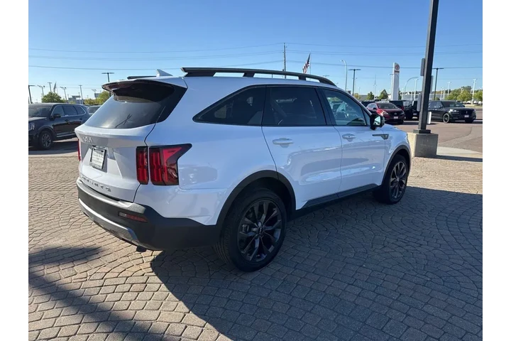 $38998 : 2022 Sorento X-Line SX Presti image 5