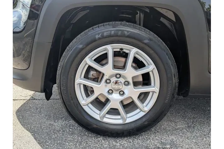 $13197 : Jeep Renegade 2019 Latitude image 6