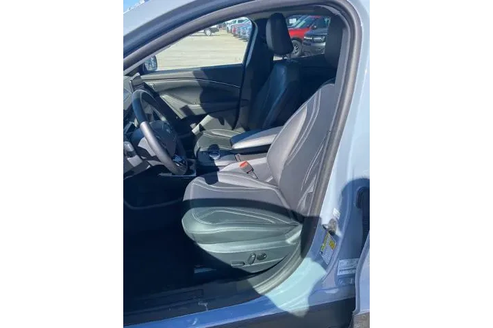 $33719 : Ford Mustang Mach-E 2024 Pre image 5