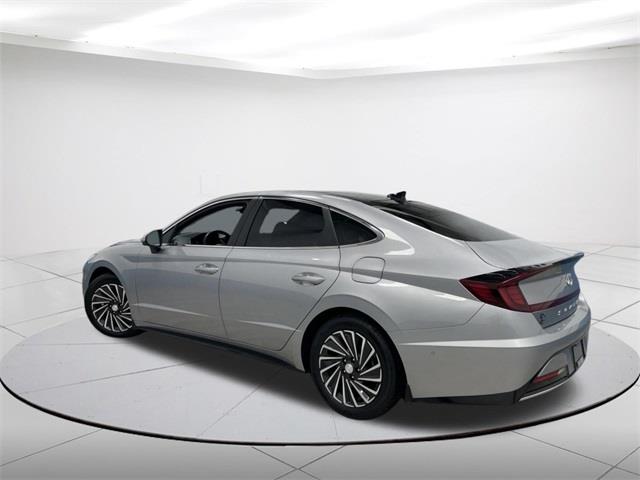 $26990 : Pre-Owned 2023 Sonata Hybrid image 3