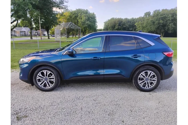 $16997 : 2020 Escape SEL image 4