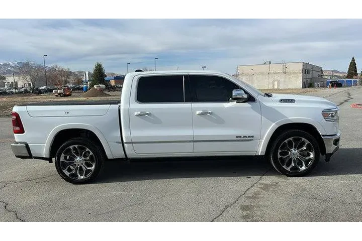 $38984 : Ram 1500 2019 4x2 Limited 4d image 4