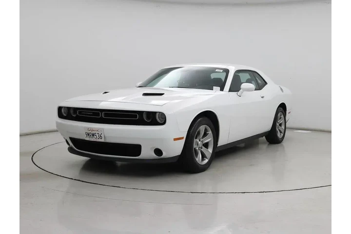 $16998 : Dodge Challenger 2016 SXT 2d image 4