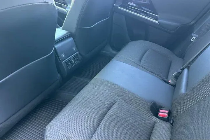 $24900 : Toyota bZ4X 2023 AWD XLE 4dr image 8