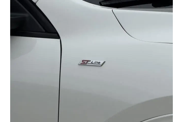 $21548 : Ford Escape 2024 ST-Line 4dr image 4