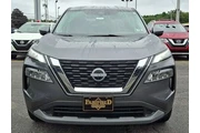 $27993 : Nissan Rogue 2022 AWD SV 4dr thumbnail