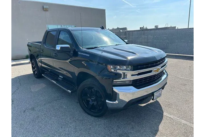 $33995 : Chevrolet Silverado 1500 202 image 1