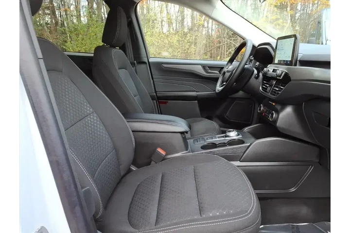 $23888 : Ford Escape 2025 AWD Active image 6