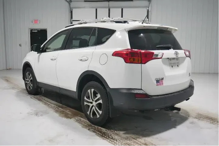$14500 : Toyota RAV4 2015 AWD LE 4dr image 7