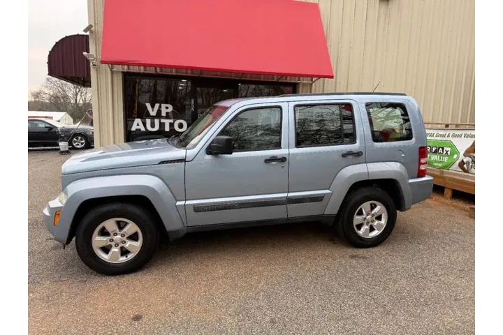 $7999 : 2012 Liberty Sport image 8