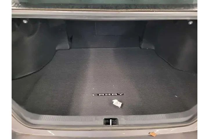 $23229 : Toyota Camry Hybrid 2022 SE image 4