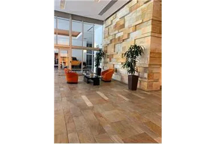 $3900 : Rental property with 2 bedro image 10