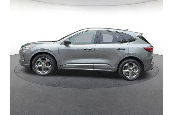 $20288 : Ford Escape 2024 ST-Line 4dr image 4