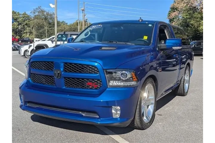 $32722 : Ram 1500 2017 4x2 Sport 2dr image 7