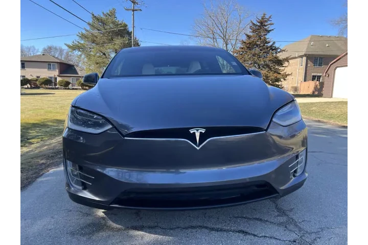$22997 : 2019 Model X 75D image 3