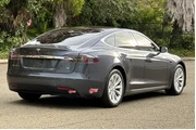 Tesla Model S 2017 60 4dr Li thumbnail