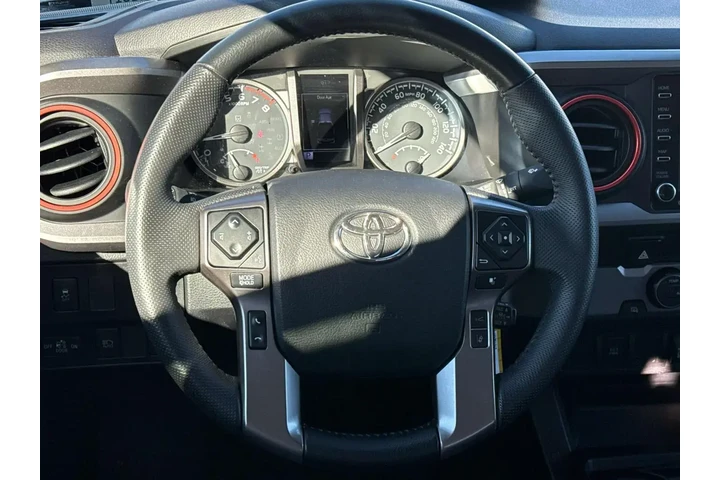 $32479 : Toyota Tacoma 2022 4x2 TRD O image 10