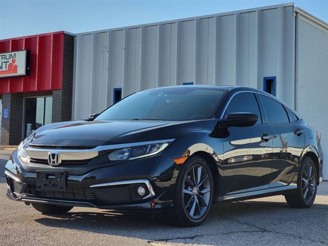 $17990 : 2021 Civic EX image 4