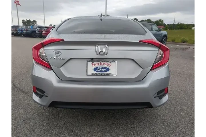 $13495 : Honda Civic 2018 EX 4dr Seda image 5