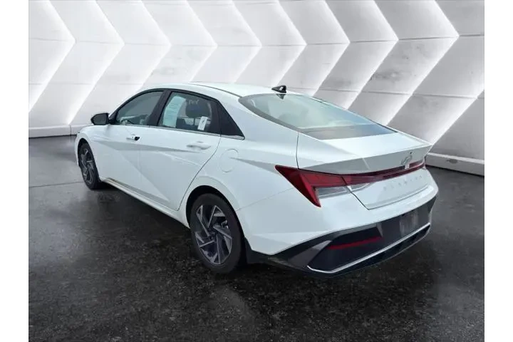 $20500 : Hyundai ELANTRA 2024 SEL 4dr image 8