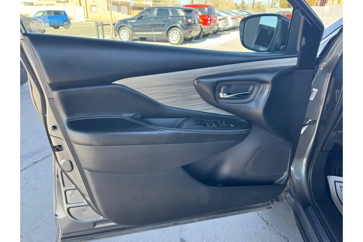 2018 Murano S AWD image 10