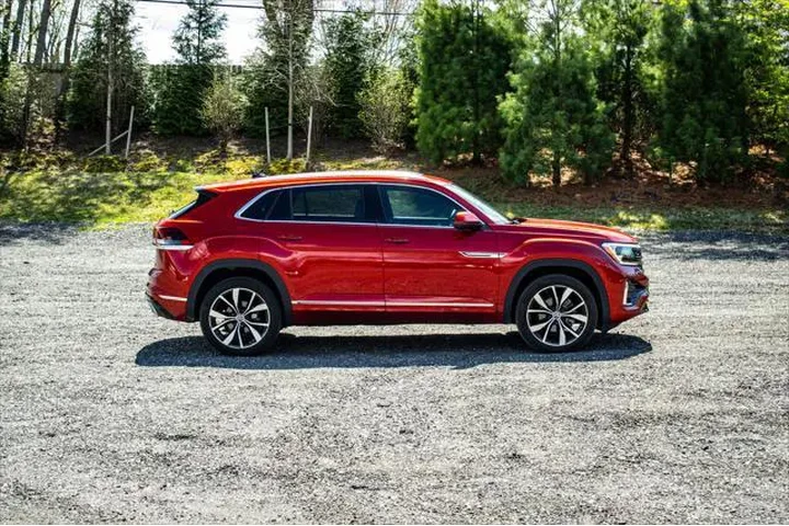 $37995 : Volkswagen Atlas Cross Sport image 9