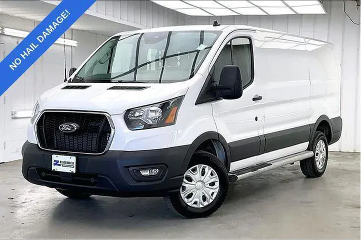 $39990 : Ford Transit 2025 250 3dr SW image 2