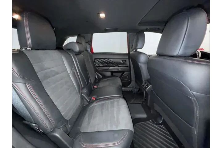 $27995 : Mitsubishi Outlander PHEV 20 image 5
