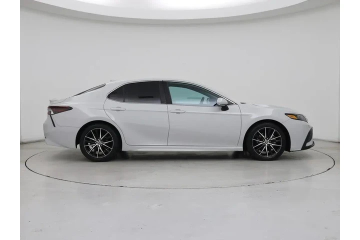 $26998 : Toyota Camry Hybrid 2022 SE image 7
